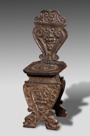 Rare stool from Tuscany-Umbria, 16th century (3)