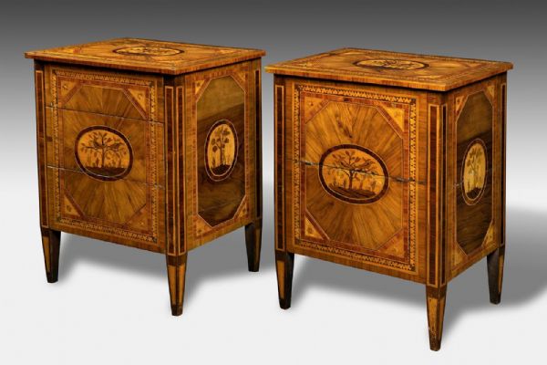 Elegant pair of Lombardy cabinets, 18th century