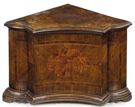 Rare corner cabinet, Modena 18th century