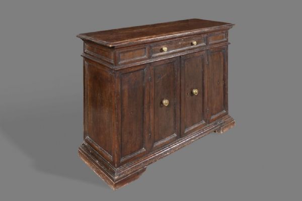 Credenza emiliana sec. XVII