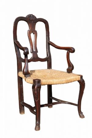 Walnut armchair, Emilia, 18th century.