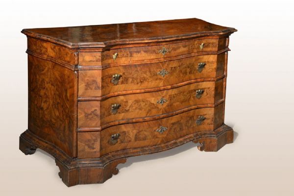 Rare 18th century Ferrara chest of drawers