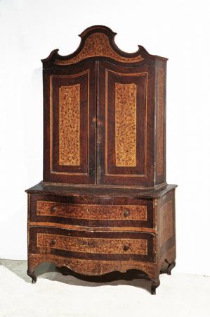 Rare lacquered two-body cabinet, Modena, 18th century.