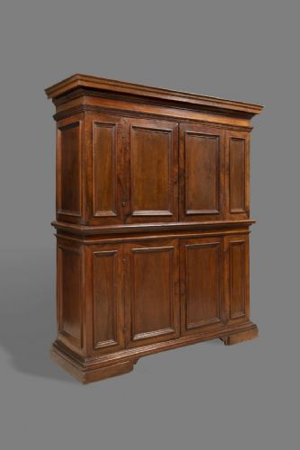 Credenza a due corpi, Emilia sec. XVII